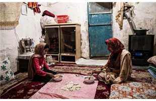 نماینده زابل: مردم سیستان و بلوچستان رب و نان را به عنوان غذا مصرف می‌کنند