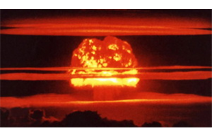 طرح وحشتناک امریکا برای انفجار بمب اتمی در سیاره ماه