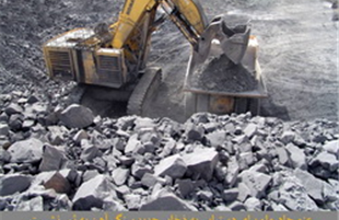 ذخیره ۴۰ میلیون تنی سنگ آهن در اختیار چادرملو قرار گرفت