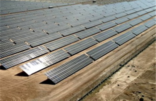 بهره برداری از نخستین نیروگاه خورشیدی حمایتی کشور در کاشان
