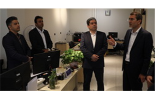 بازدید مدیر عامل بانک سینا از مرکز ارتباط با مشتریان و واحد‌های مستقر در ساختمان میر عماد
