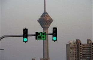 چراغ‌راهنمایی تقاطع‌های پرتردد منطقه ۲ به سیستم برق اضطراری، تجهیز شد 